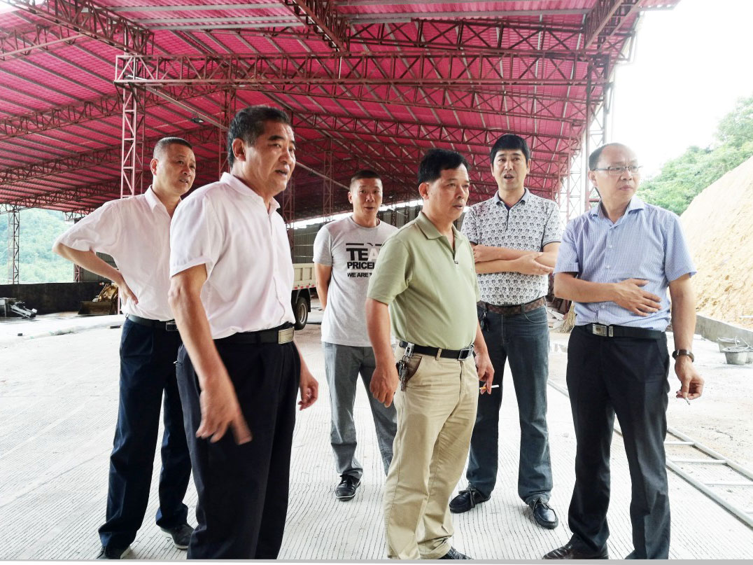 四川南部縣副縣長帶領該縣各部門領導到廣東梅州蕉嶺縣處理場學習調(diào)研
