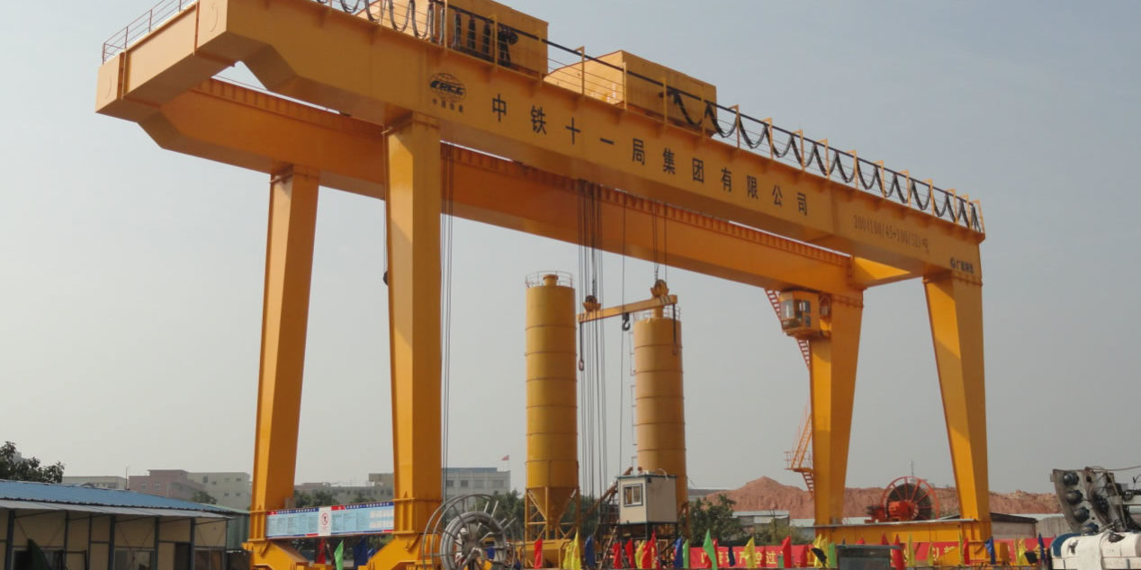 通用門式起重機